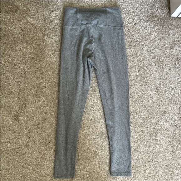 Aritzia Sunday Best cotton leggings small - Picture 3 of 3